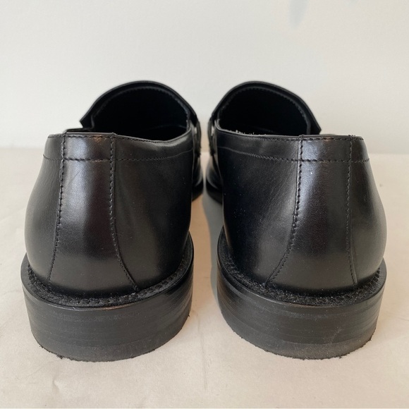 ⭐️HOST PICK⭐️ Hugo Boss Dress Shoes - Picture 3 of 7